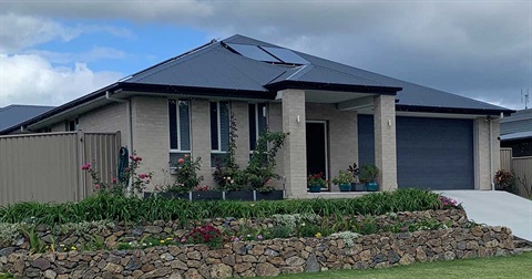Single storey house